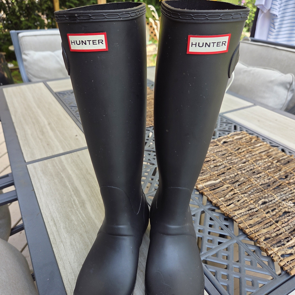 Hunter Classic Black Waterproof Boots. Worn Twice!
